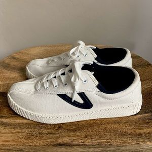Tretorn canvas nylite plus canvas sneakers
